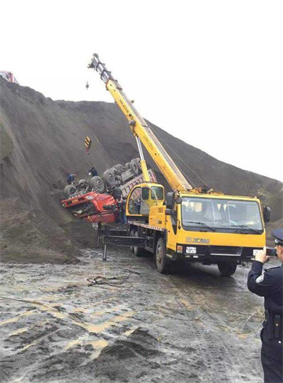 卓资上犹道路救援